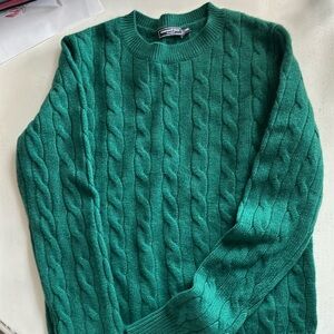 Vineyard Vines green cashmere cable sweater